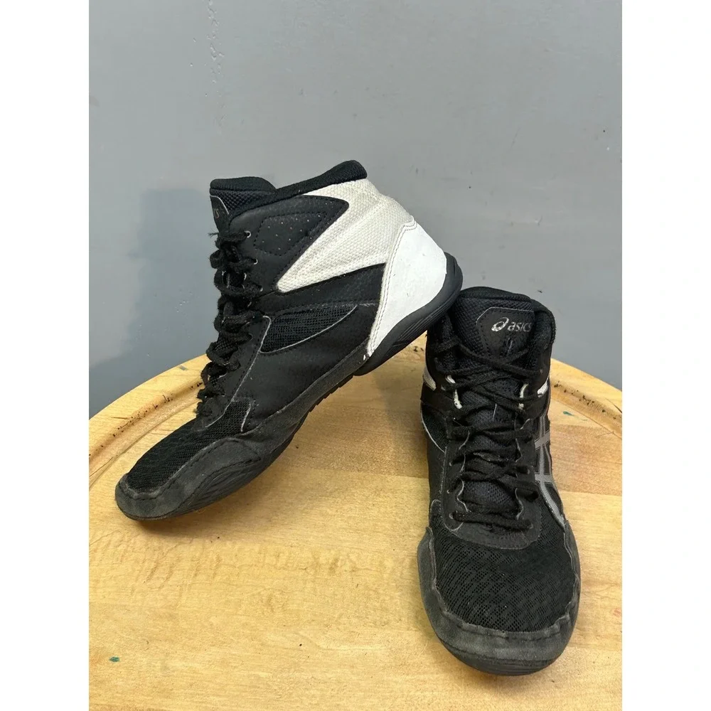 Asics‎ Wrestling Shoes Boys 5 Black Matflex 6 High Top Sneakers 1084A007